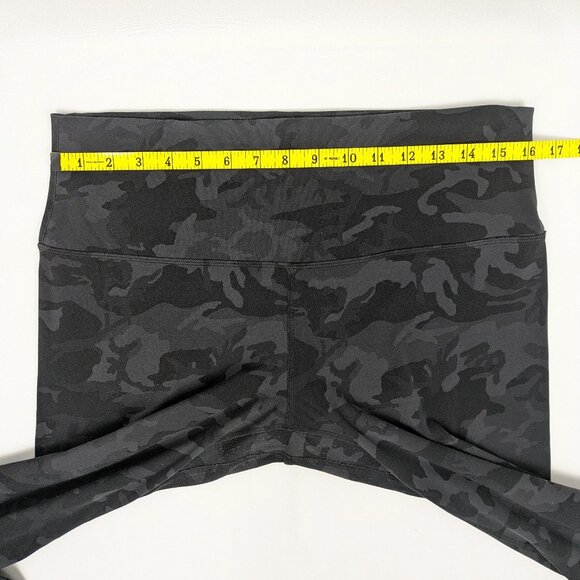 lululemon Camo Leggings - Picture 4 of 6
